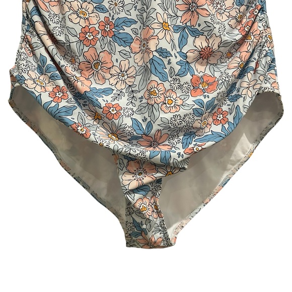 EOMENIE Floral One‑Piece Swimsuit – 2XL – Supportive, Ruched - Picture 3 of 6